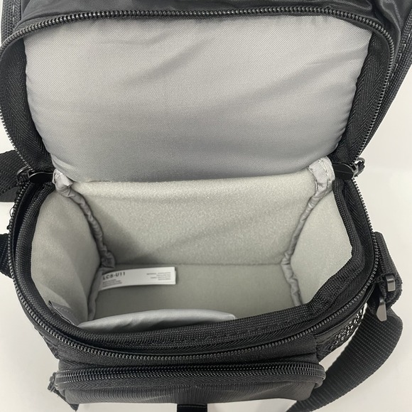 Sony  Alpha Camcorder and Camera Soft Carrying Case -‎ Black - Picture 5 of 9